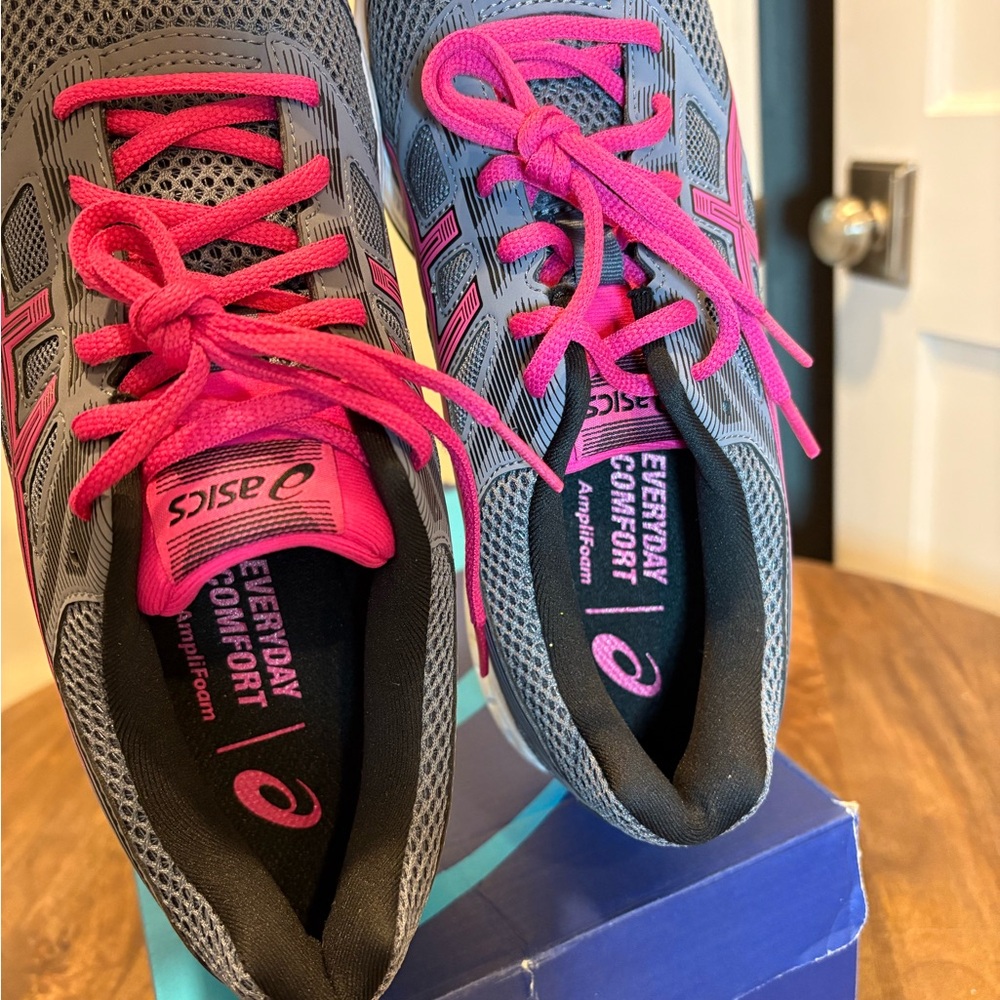 ASICS Gel-Contend 5 - Picture 5 of 11